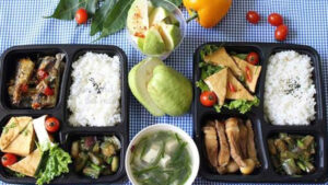 Cơm Trưa Văn Phòng Phú Nhuận giao ship tận nơi